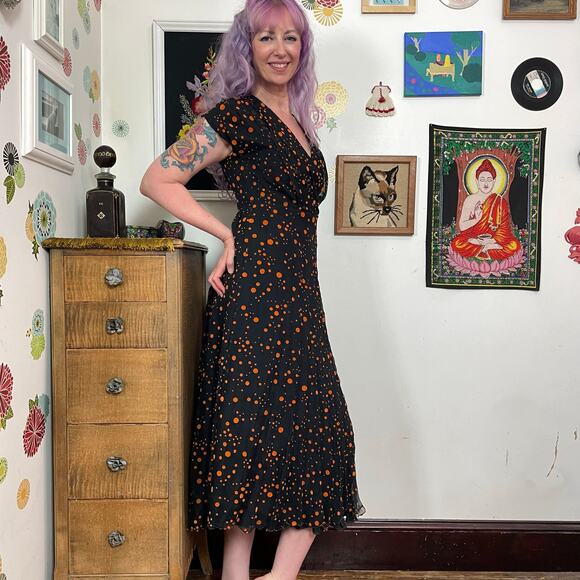 Vintage Black & Orange Polka Dot Dress, 1970s Flocked Crinkle Chiffon, Sz M - Picture 2 of 10